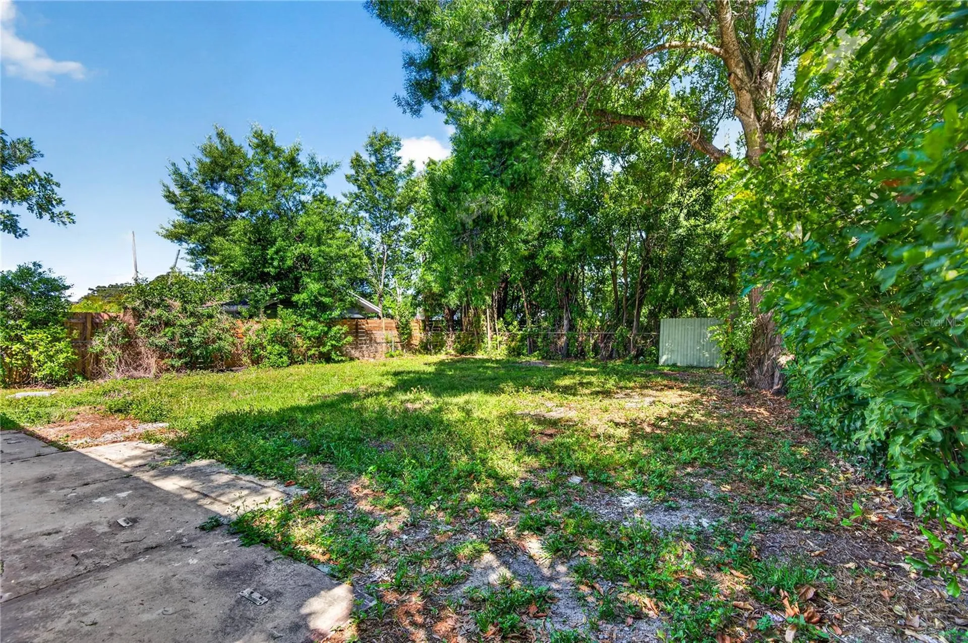 902 N 32nd Street St Petersburg FL 33713