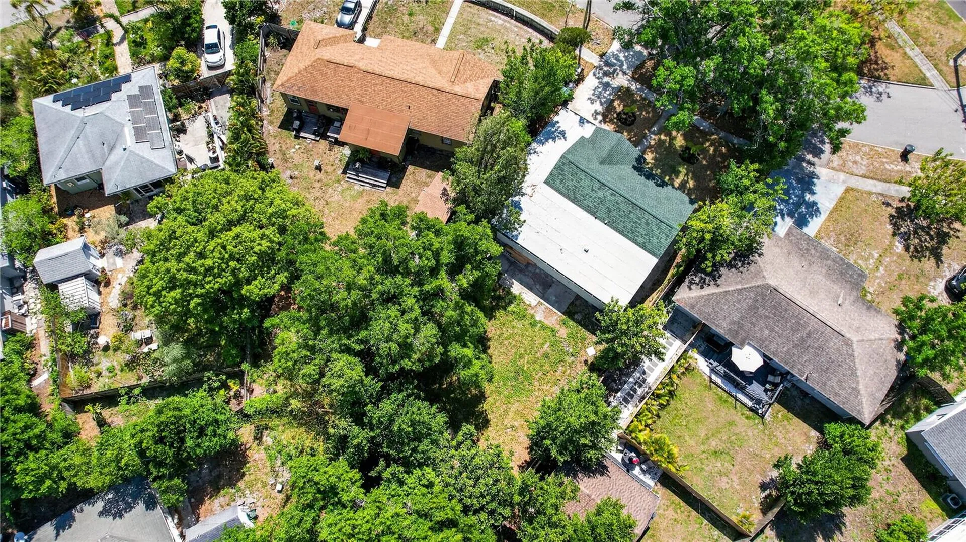902 N 32nd Street St Petersburg FL 33713