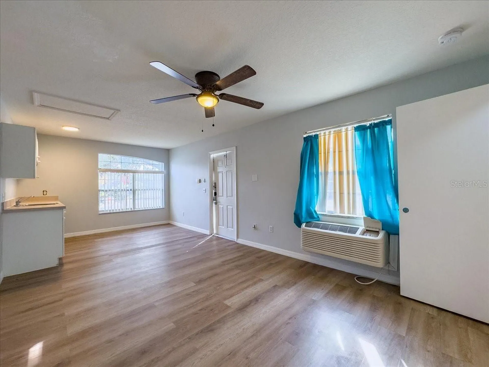 102 Mango Drive Davenport FL 33897