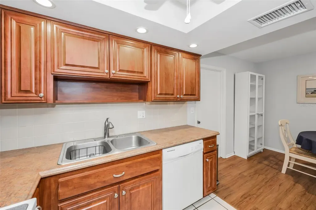 2240 Spruce Lane Palm Harbor FL 34684