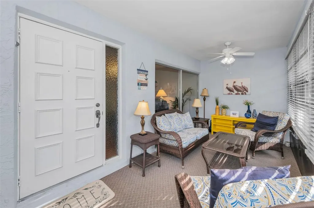 2240 Spruce Lane Palm Harbor FL 34684