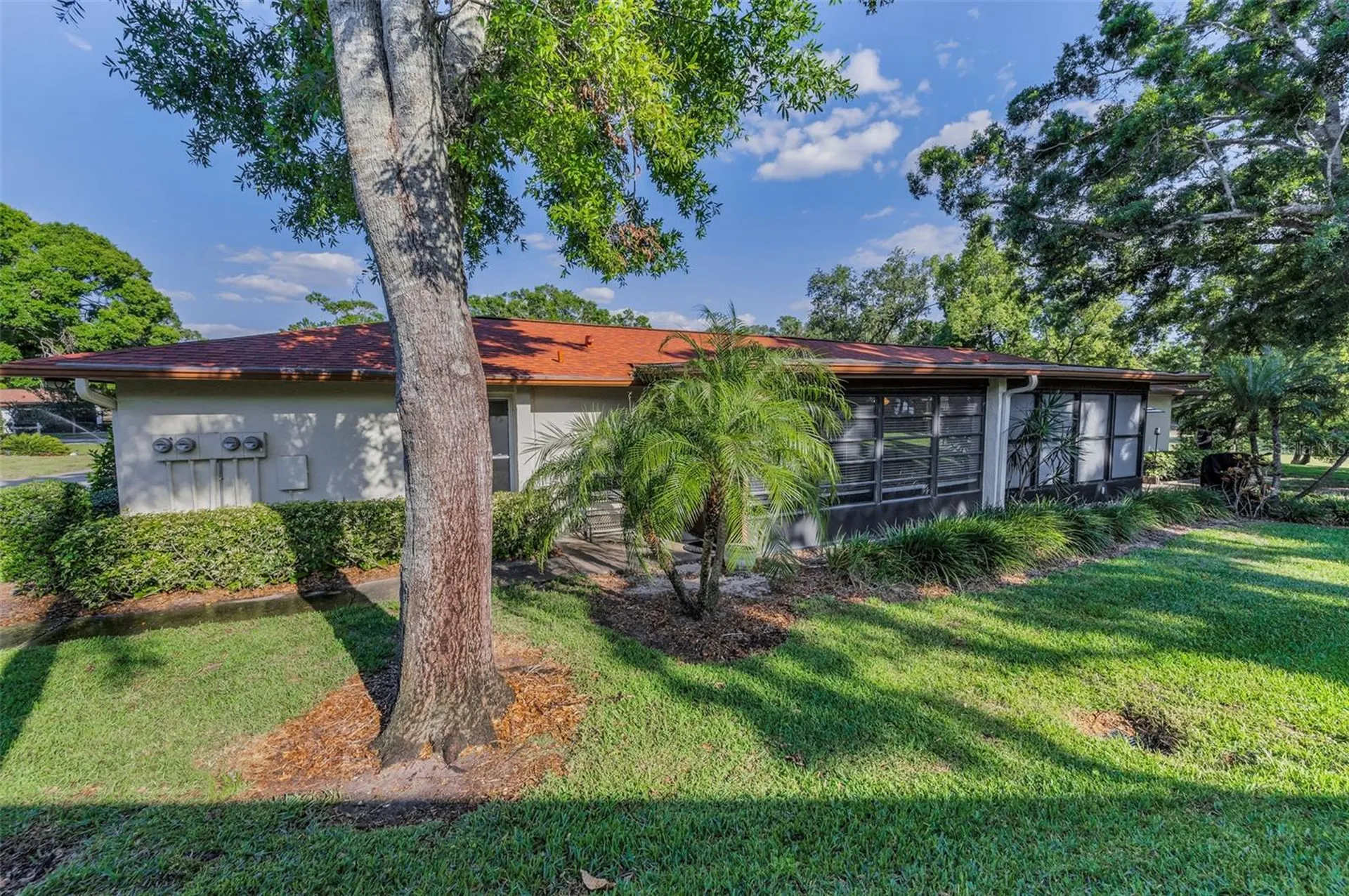 2240 Spruce Lane Palm Harbor FL 34684