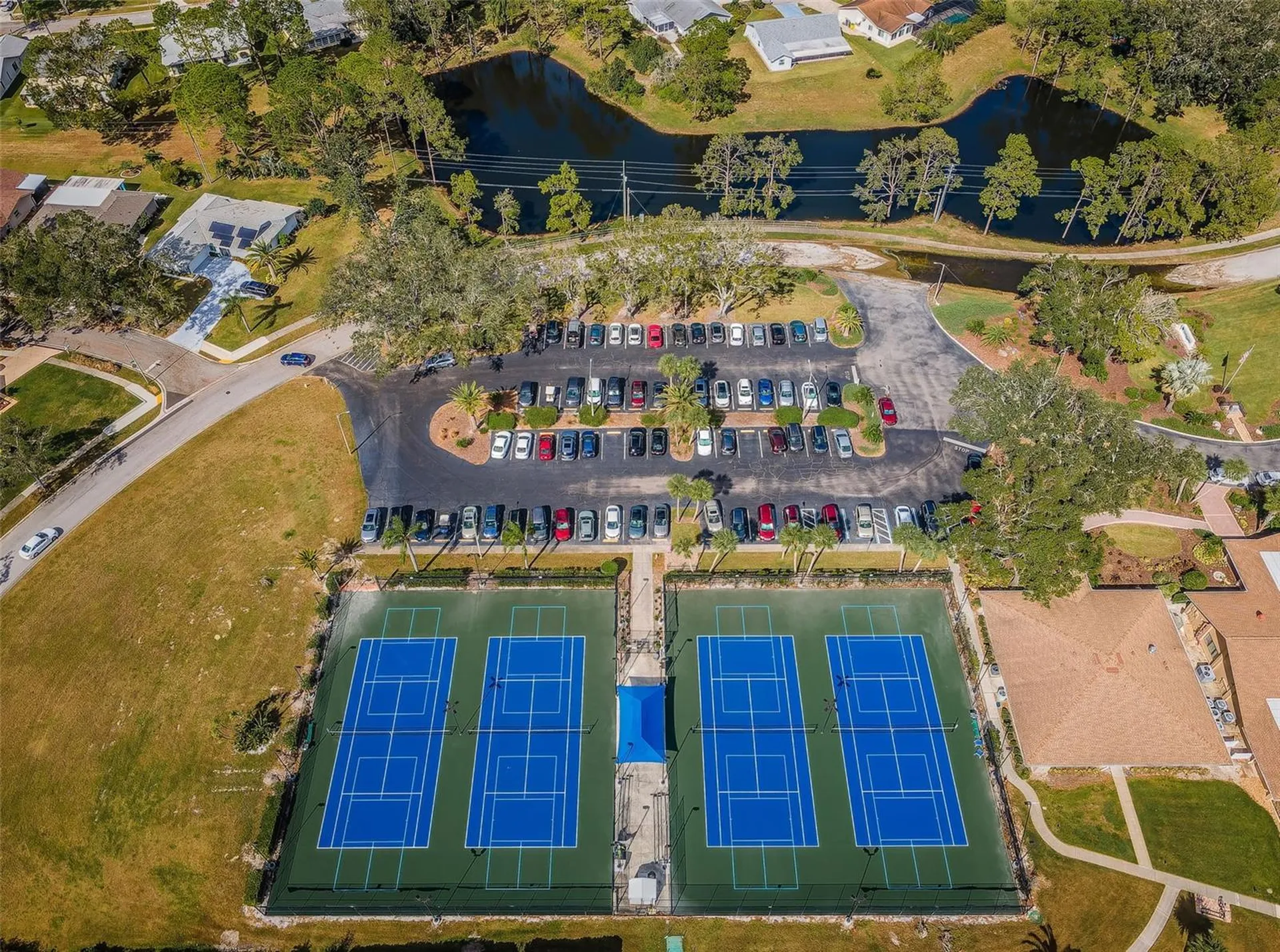 2240 Spruce Lane Palm Harbor FL 34684
