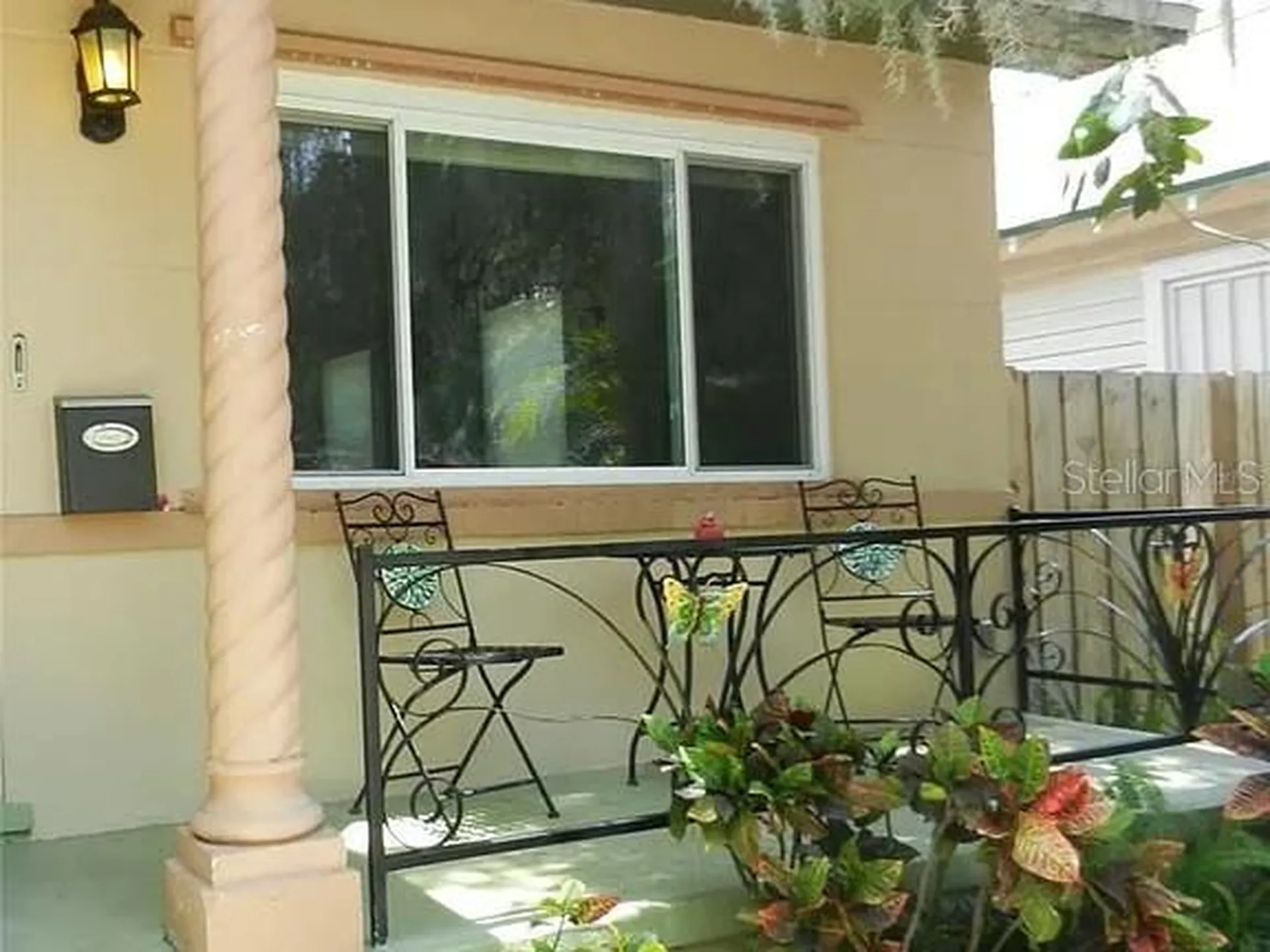 1461 28th Avenue N St Petersburg FL 33704