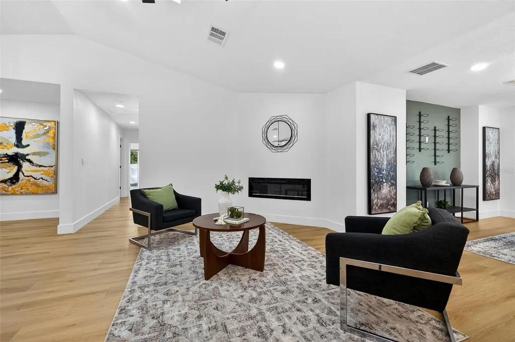 1120 Country Lane Lutz FL 33558