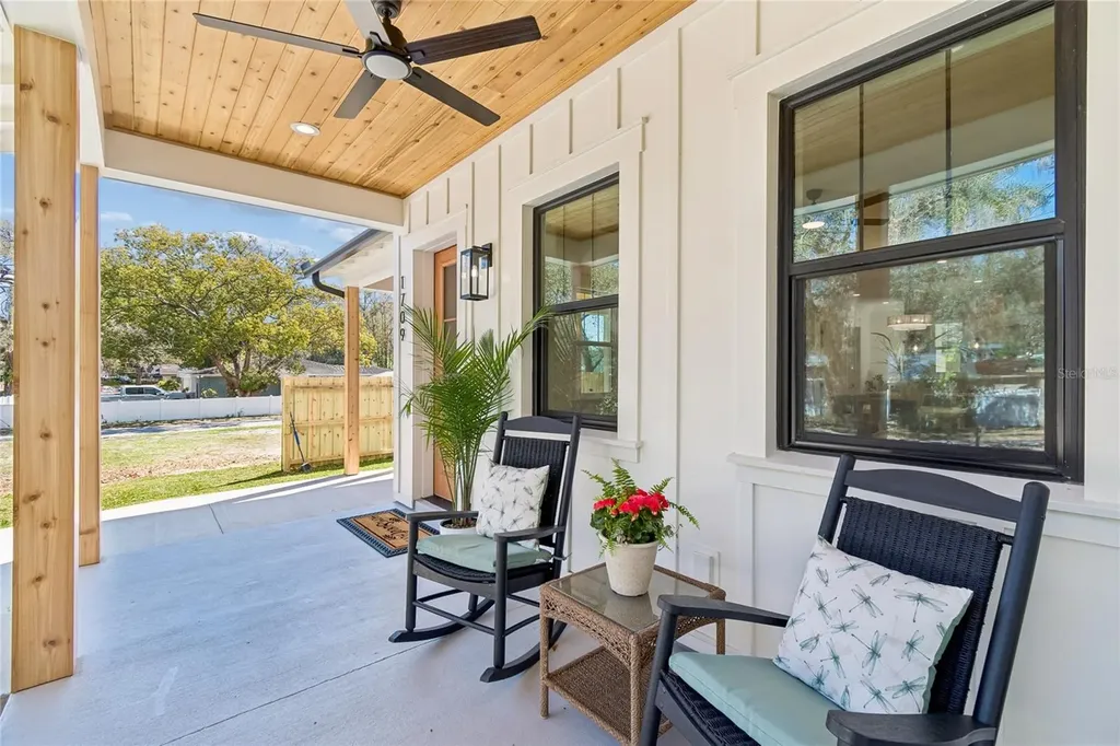 1709 E Henry Avenue Tampa FL 33610