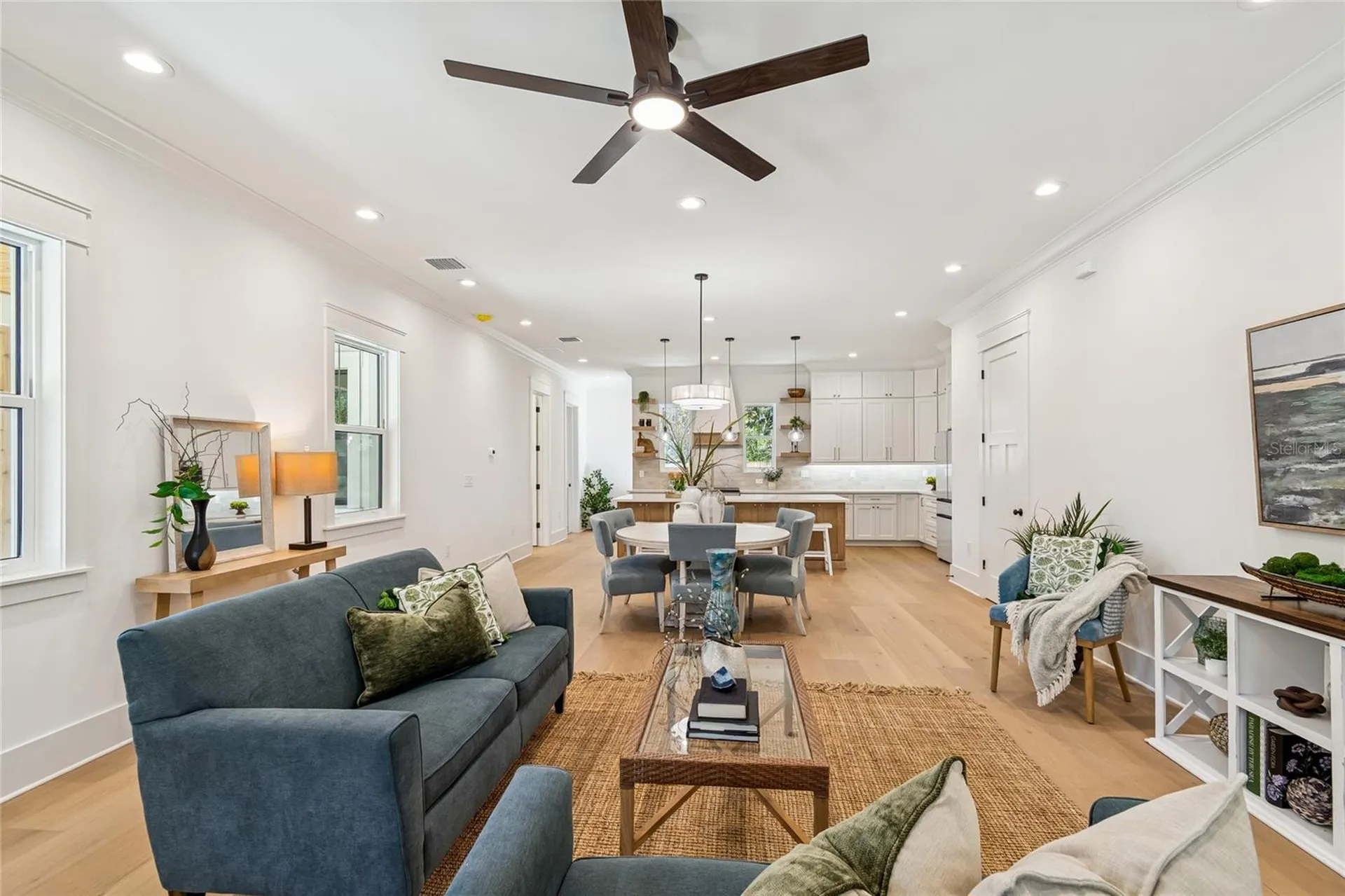 1709 E Henry Avenue Tampa FL 33610