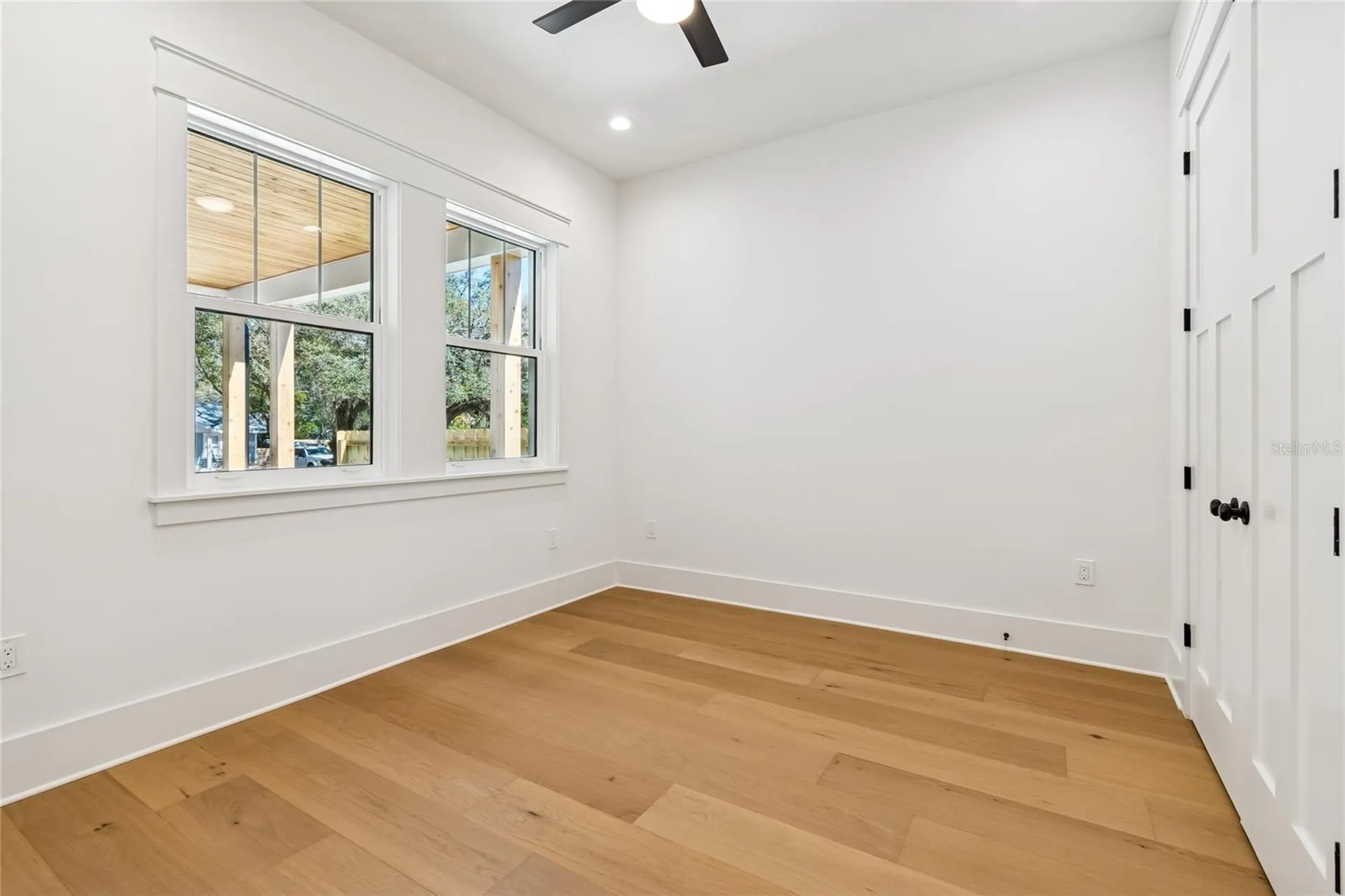 1709 E Henry Avenue Tampa FL 33610
