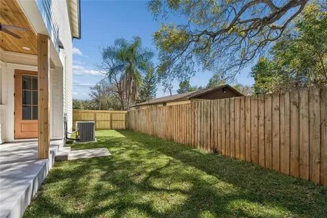 1709 E Henry Avenue Tampa FL 33610