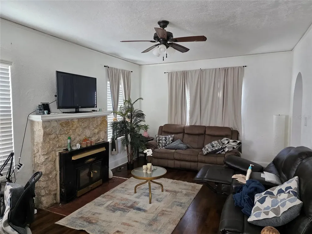847 S Ridgewood Avenue Daytona Beach FL 32114