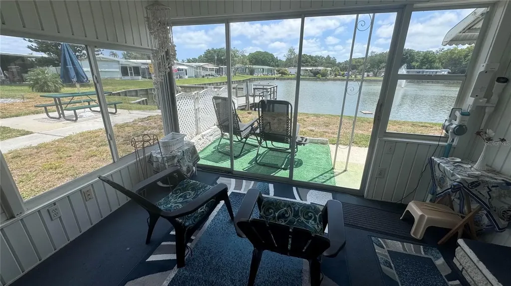 2505 E Bay Drive Largo FL 33771