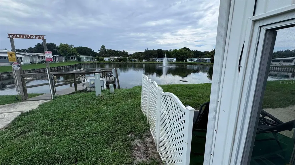 2505 E Bay Drive Largo FL 33771