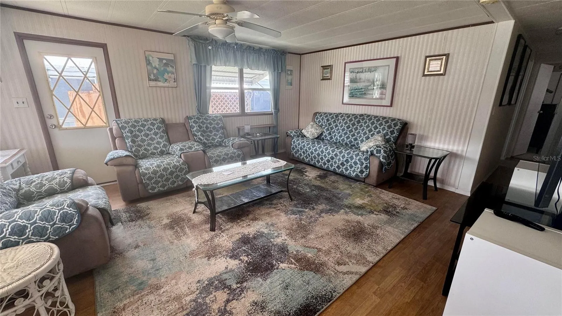 2505 E Bay Drive Largo FL 33771