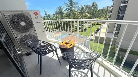 37 Ave. Isla Verde Carolina PR 00979