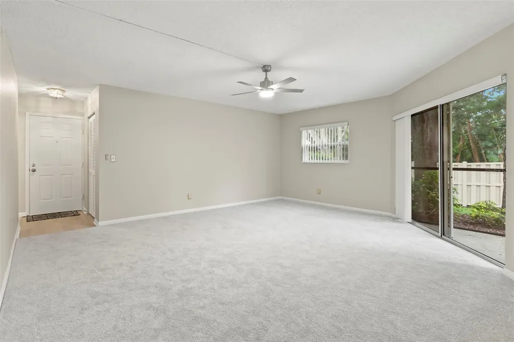 476 Santa Cruz Place NE St Petersburg FL 33703