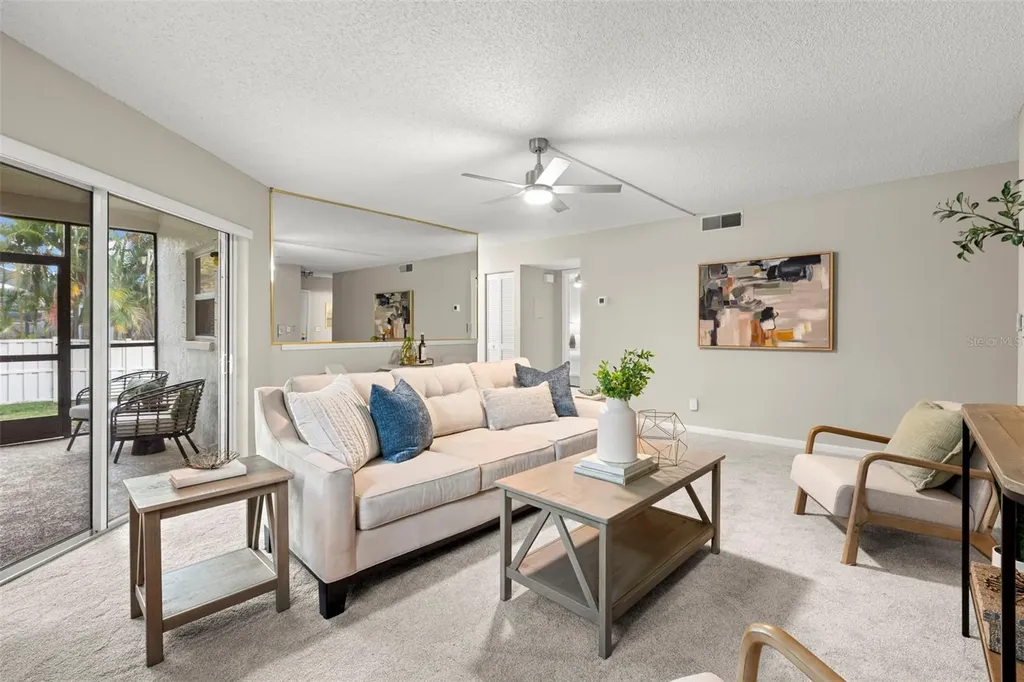 476 Santa Cruz Place NE St Petersburg FL 33703