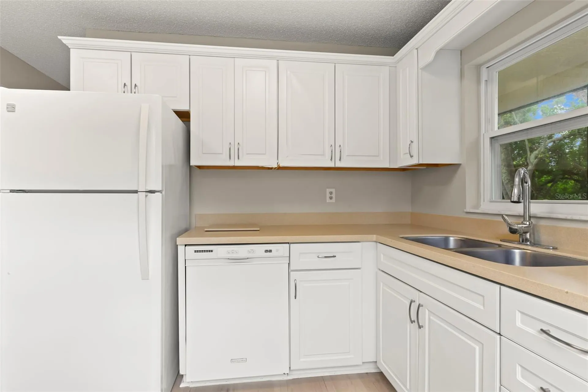 476 Santa Cruz Place NE St Petersburg FL 33703
