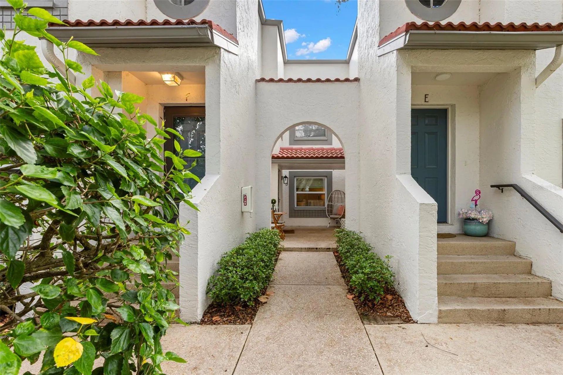 476 Santa Cruz Place NE St Petersburg FL 33703