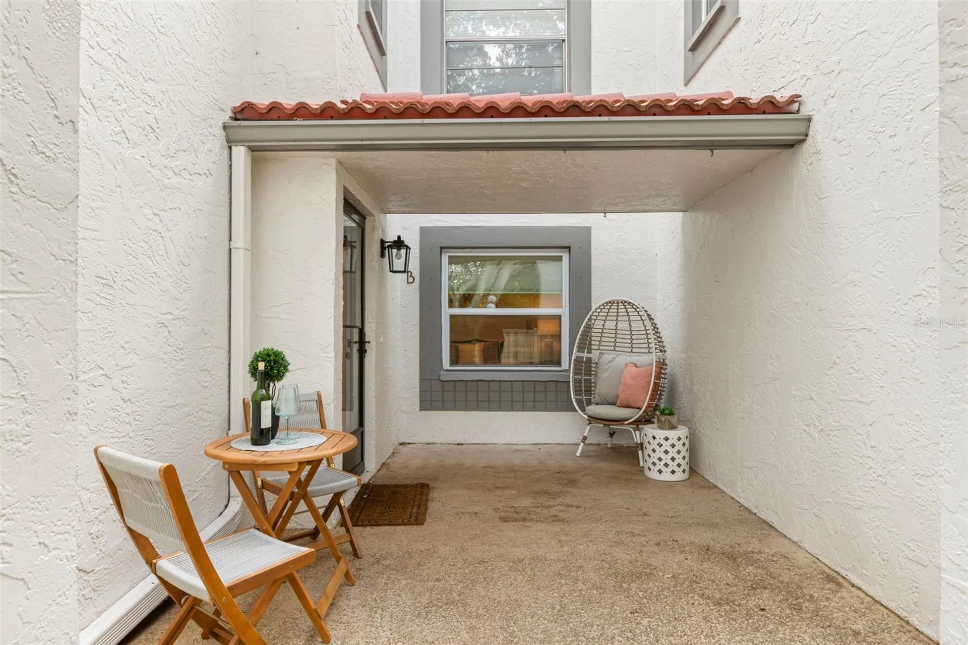 476 Santa Cruz Place NE St Petersburg FL 33703