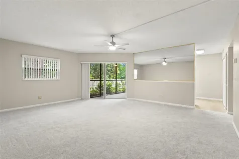 476 Santa Cruz Place NE St Petersburg FL 33703