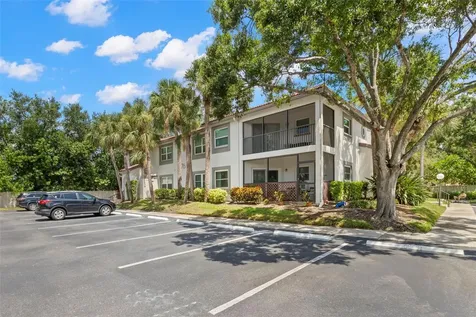 476 Santa Cruz Place NE St Petersburg FL 33703