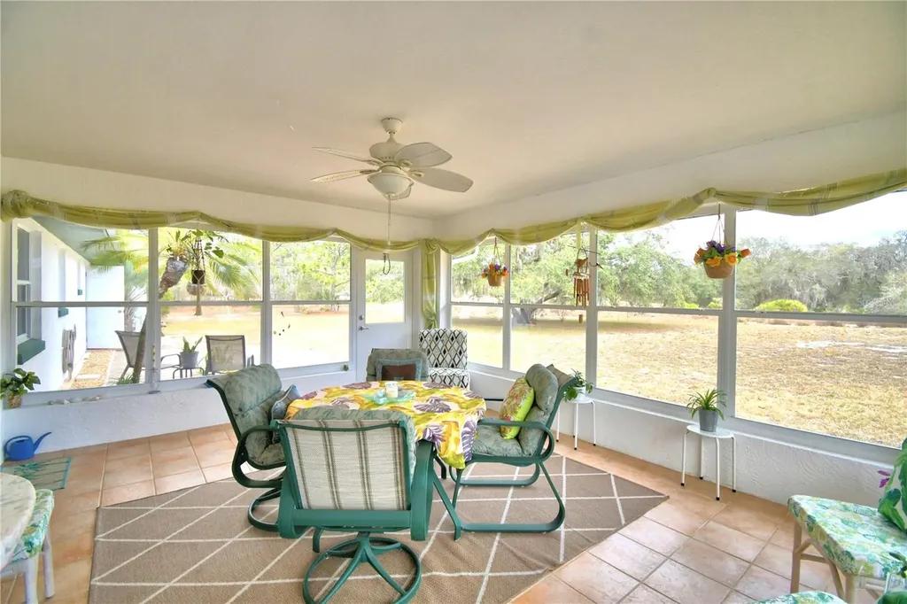 23 Armadillo Road Frostproof FL 33843