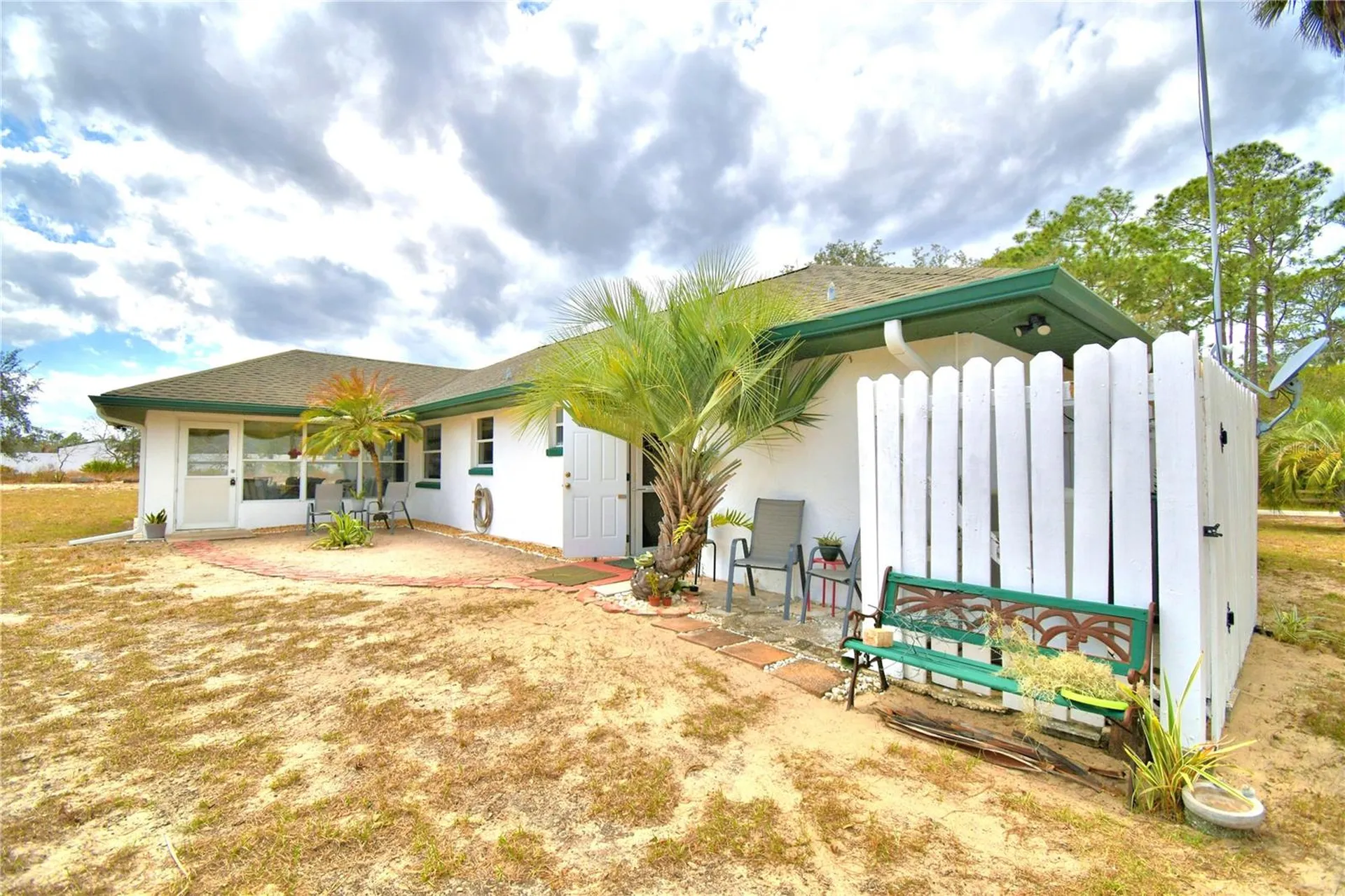 23 Armadillo Road Frostproof FL 33843