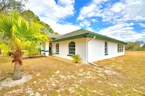 23 Armadillo Road Frostproof FL 33843