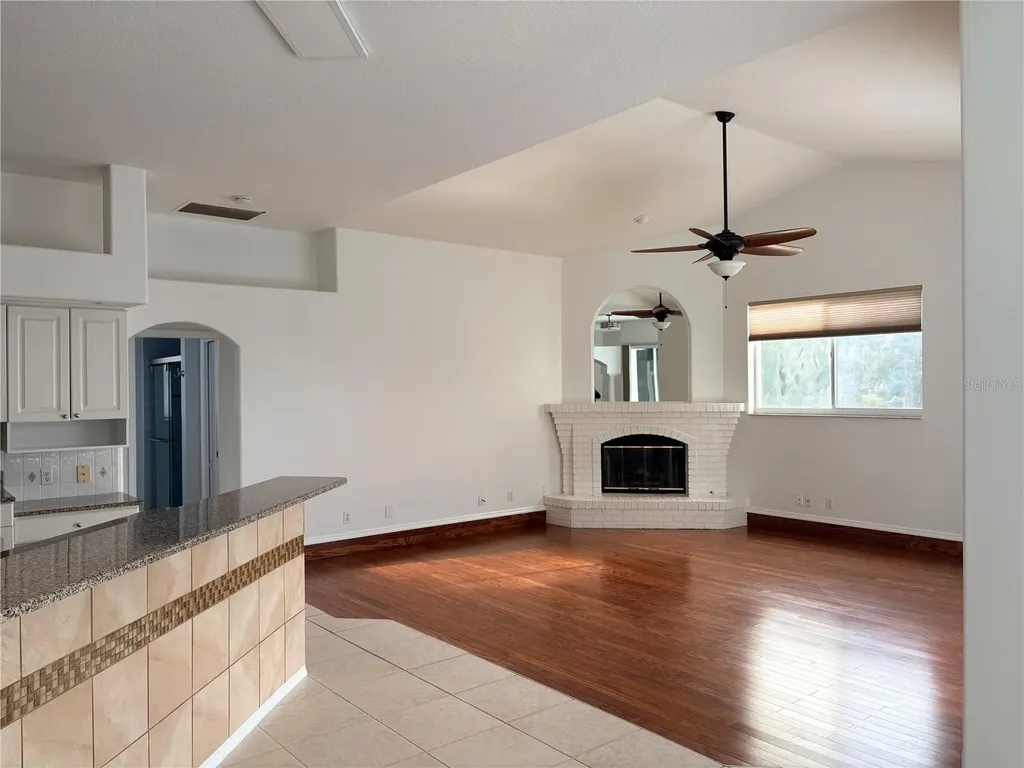 7207 39th Lane E Sarasota FL 34243