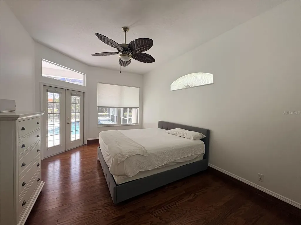 7207 39th Lane E Sarasota FL 34243