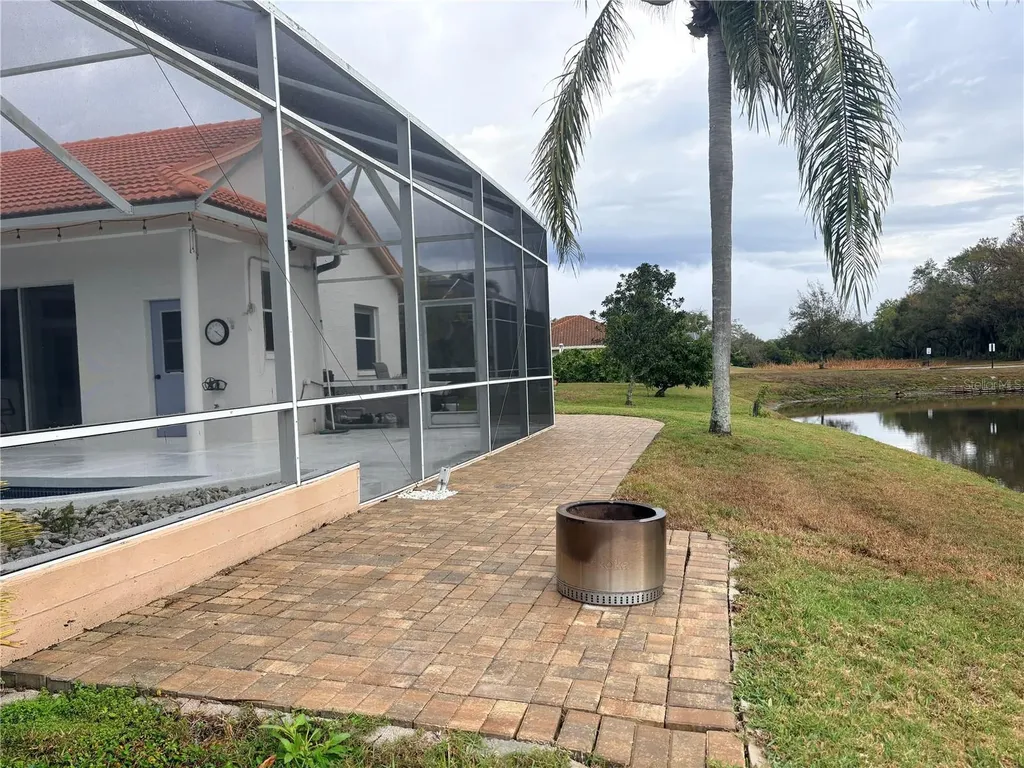 7207 39th Lane E Sarasota FL 34243