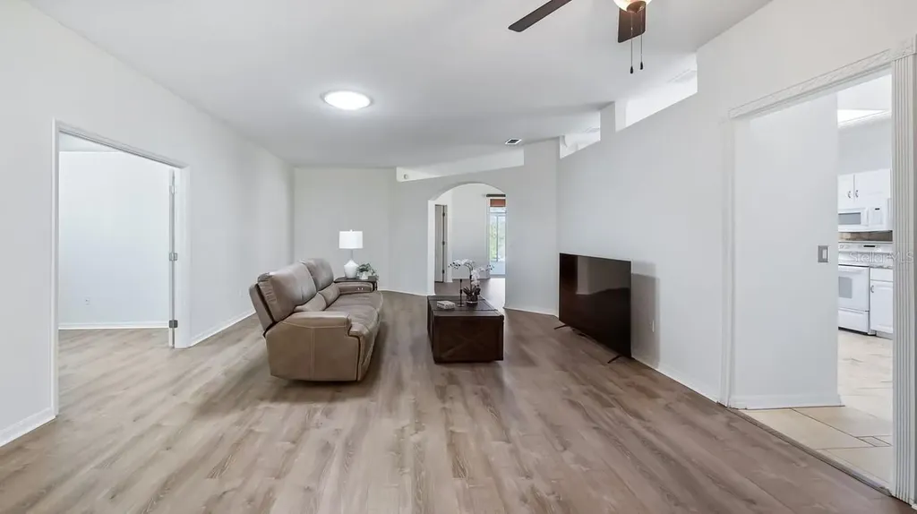 3734 Hasting Lane Clermont FL 34711