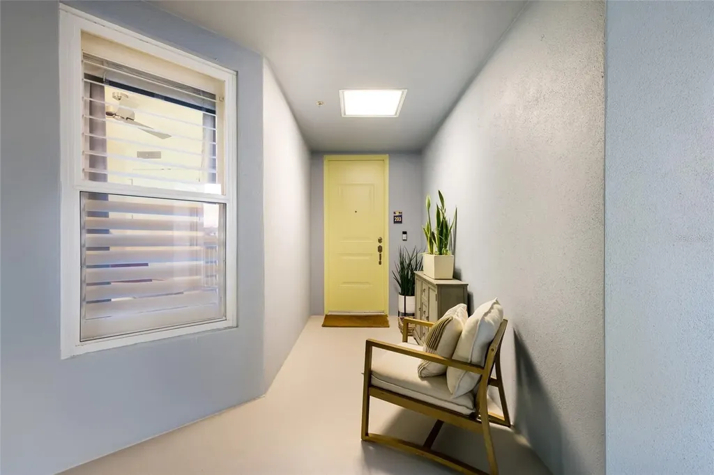 376 Aruba Circle Bradenton FL 34209