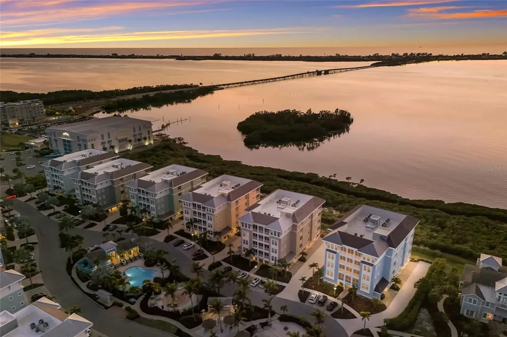 376 Aruba Circle Bradenton FL 34209