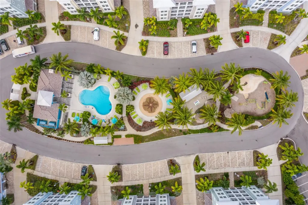376 Aruba Circle Bradenton FL 34209
