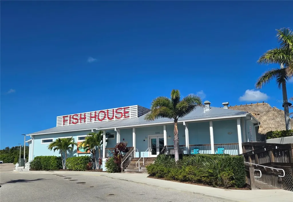 376 Aruba Circle Bradenton FL 34209