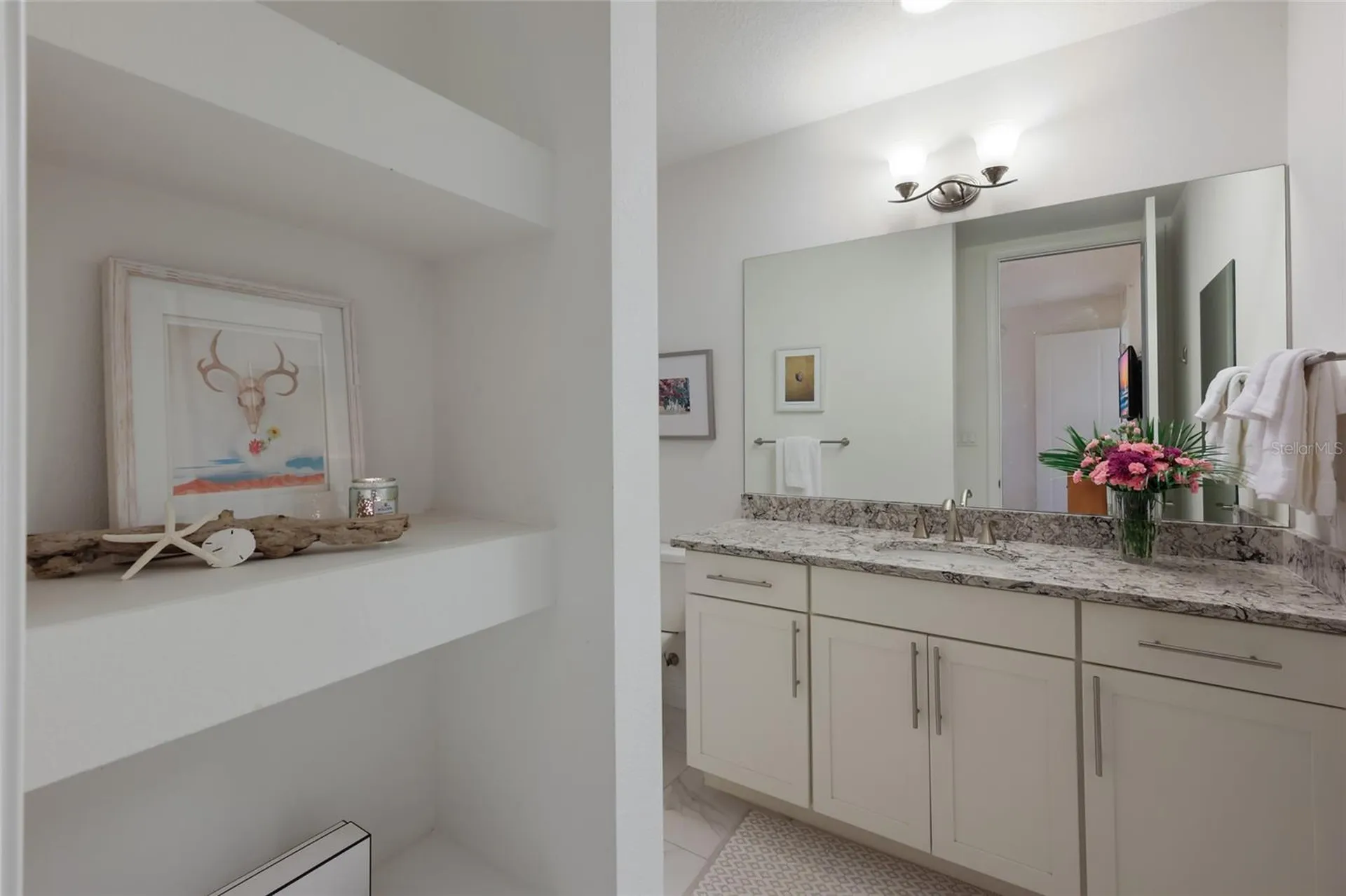 376 Aruba Circle Bradenton FL 34209