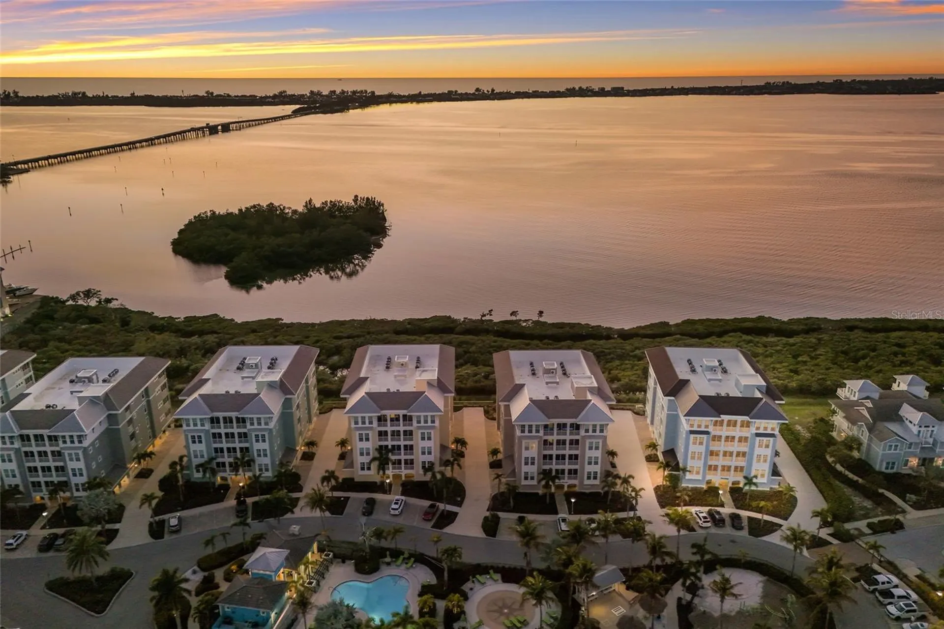 376 Aruba Circle Bradenton FL 34209