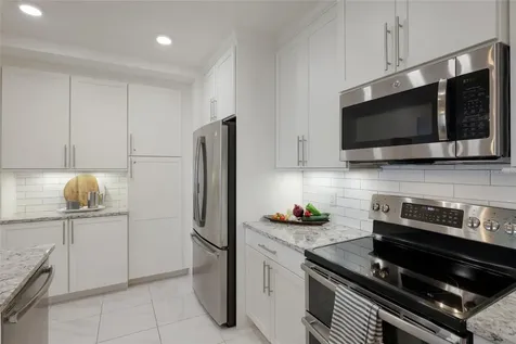 376 Aruba Circle Bradenton FL 34209