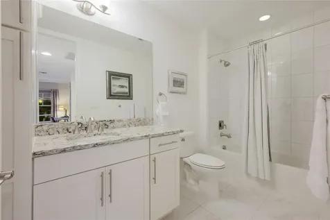 376 Aruba Circle Bradenton FL 34209