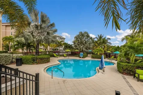 376 Aruba Circle Bradenton FL 34209