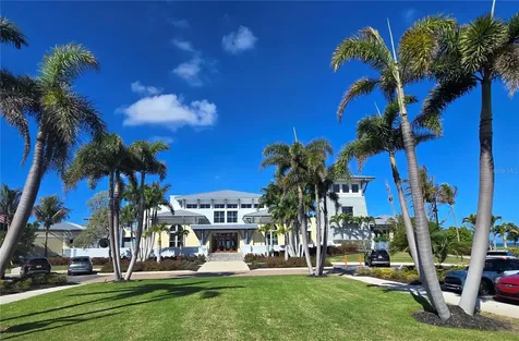 376 Aruba Circle Bradenton FL 34209