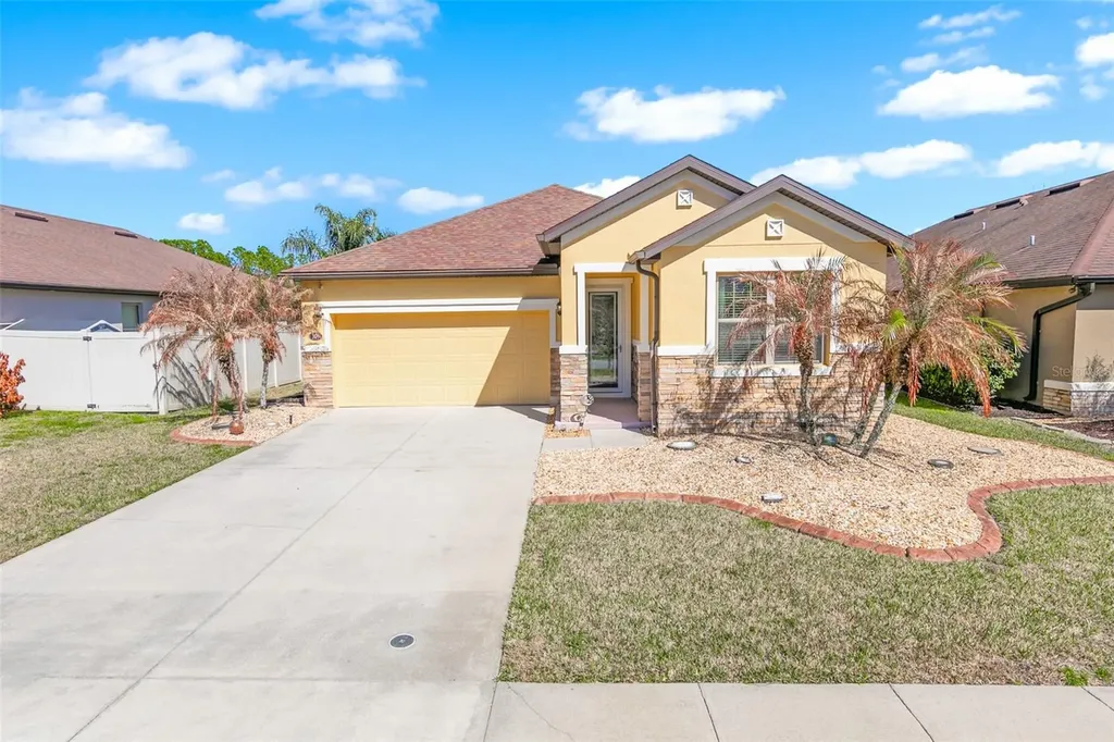 301 Tuscany Chase Drive Daytona Beach FL 32117