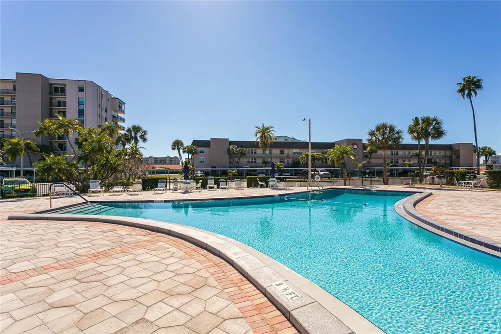 7600 Sun Island Drive S South Pasadena FL 33707