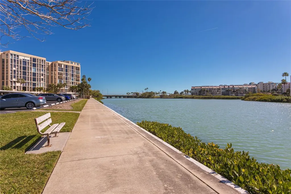 7600 Sun Island Drive S South Pasadena FL 33707