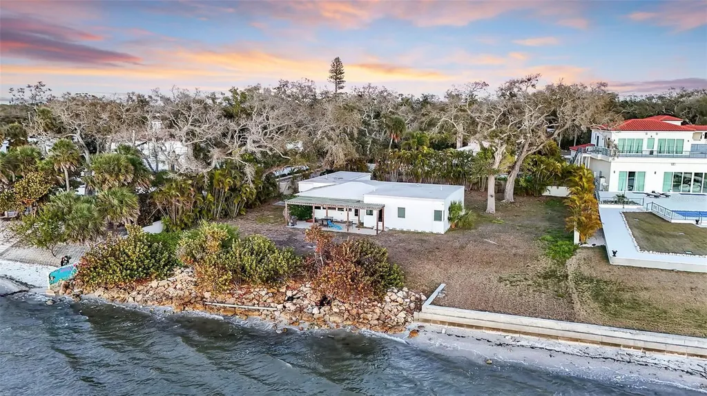820 Indian Beach Drive Sarasota FL 34234