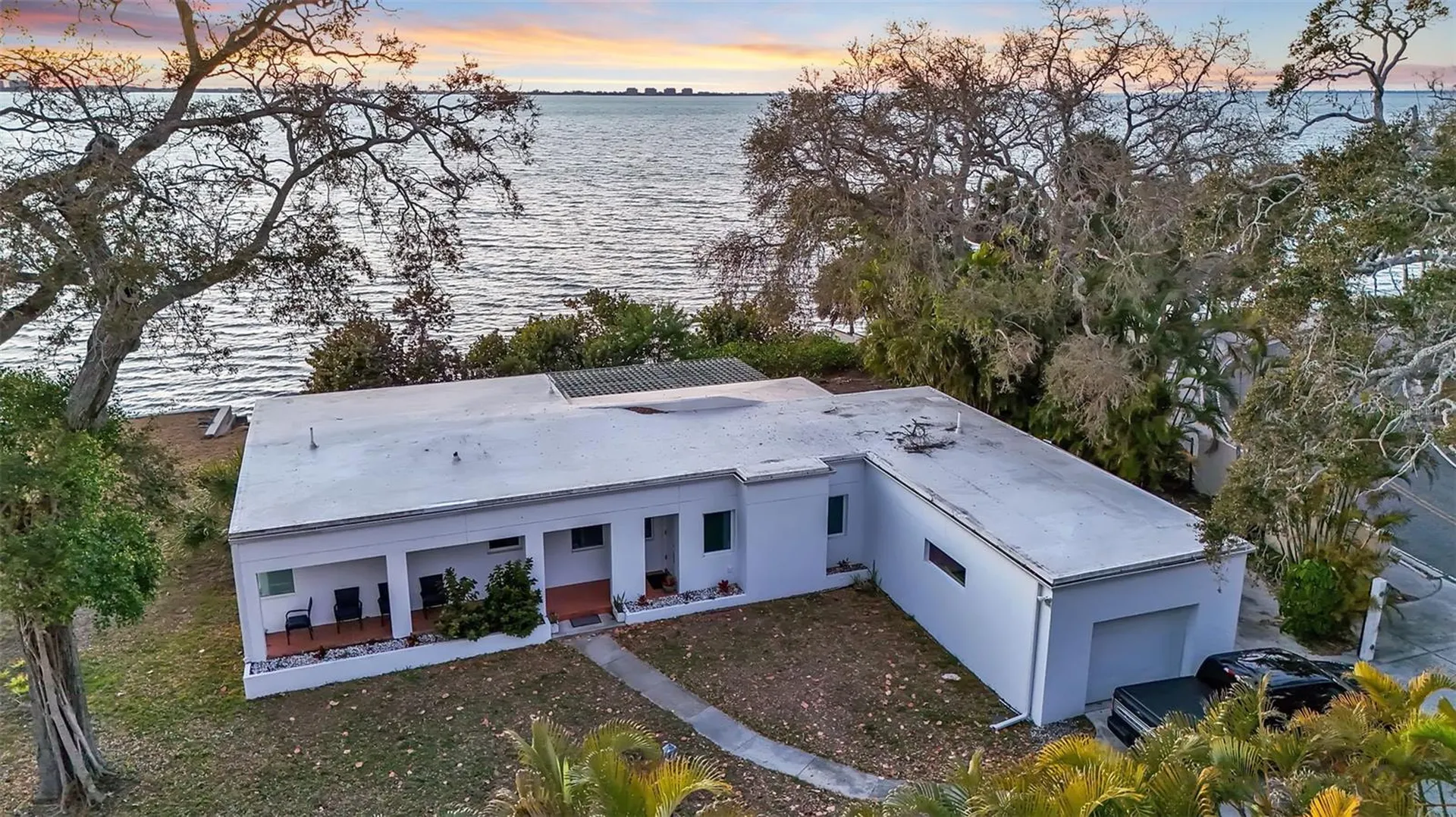 820 Indian Beach Drive Sarasota FL 34234