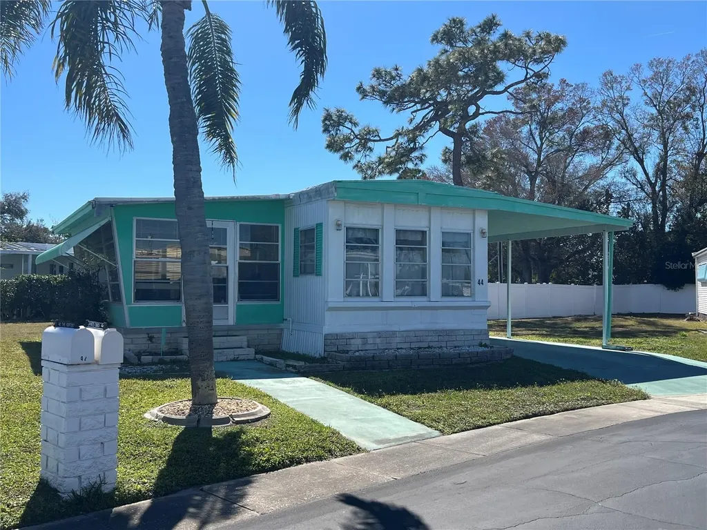 1500 County Road 1 Dunedin FL 34698