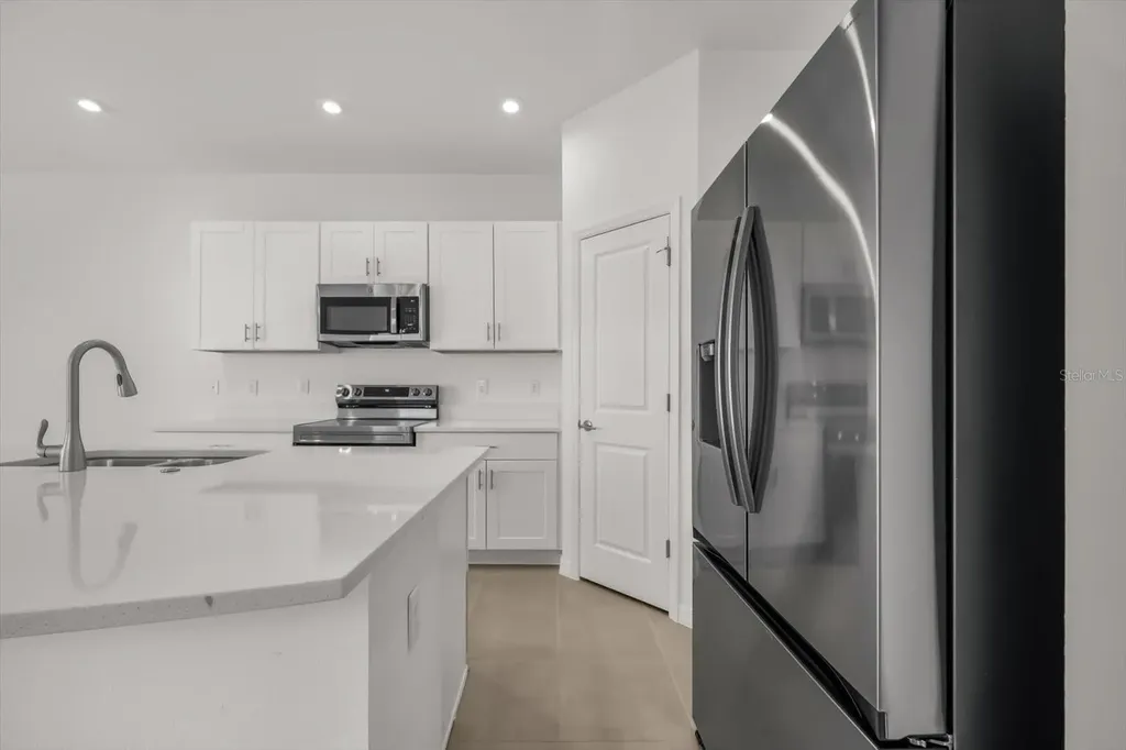 8592 Lunar Skye Street Sarasota FL 34241