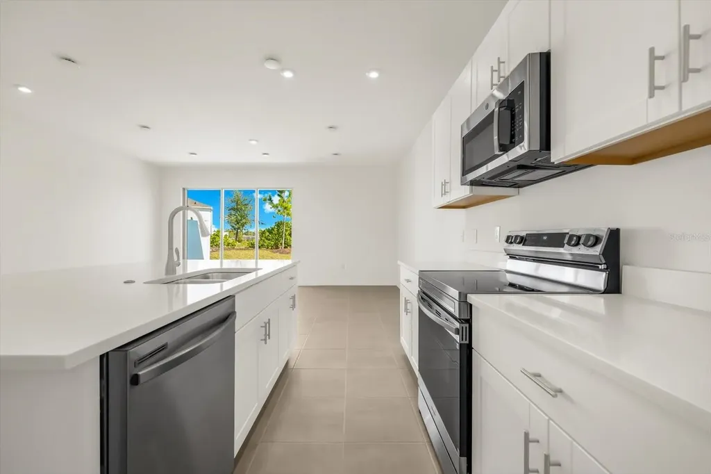8592 Lunar Skye Street Sarasota FL 34241